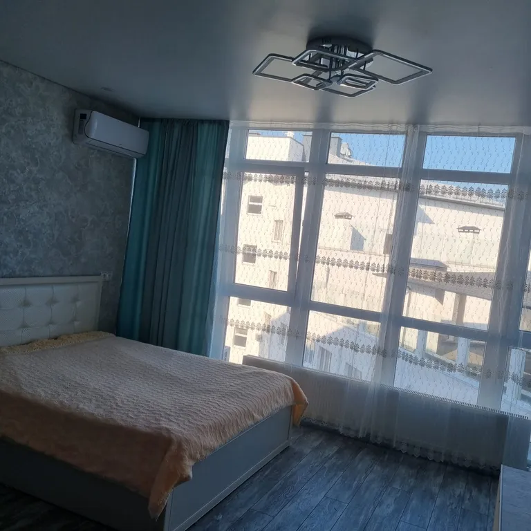 Квартира Новая студия с видом на море и отличным ремонтом — аренда посуточно в Новороссийск