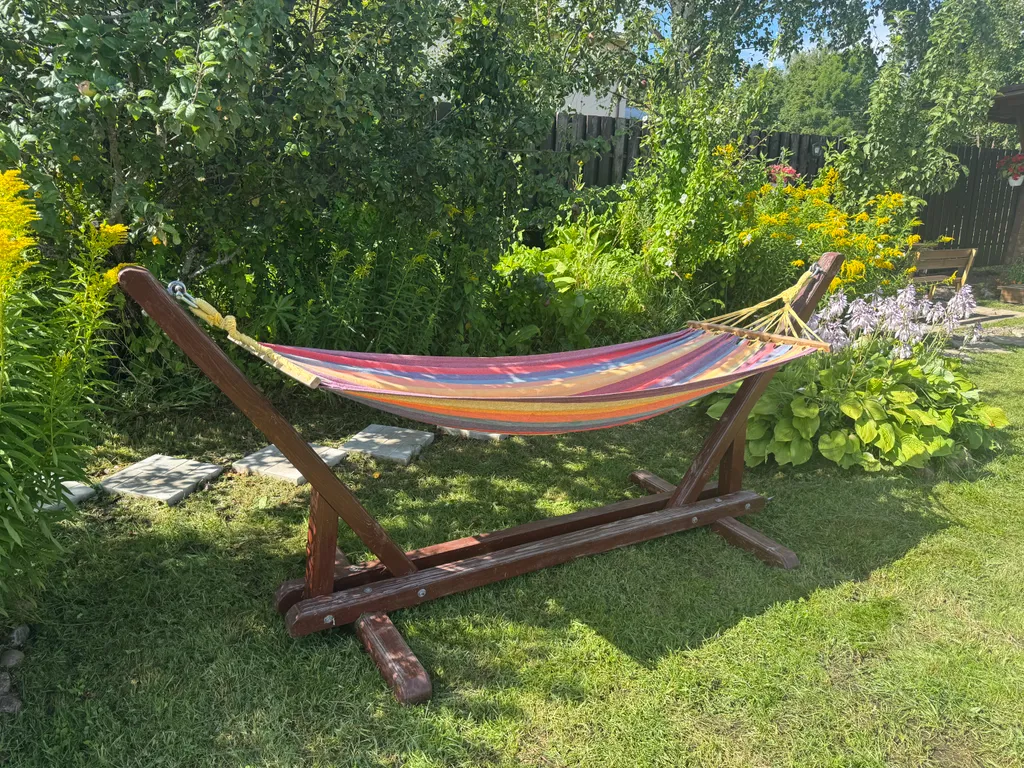 Уютный домик с печью-камином в центре