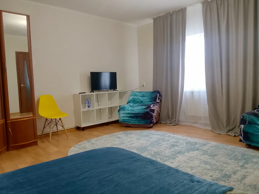 Двухкомнатная квартира в шаговой доступности от пляжа — аренда посуточно в Ейск