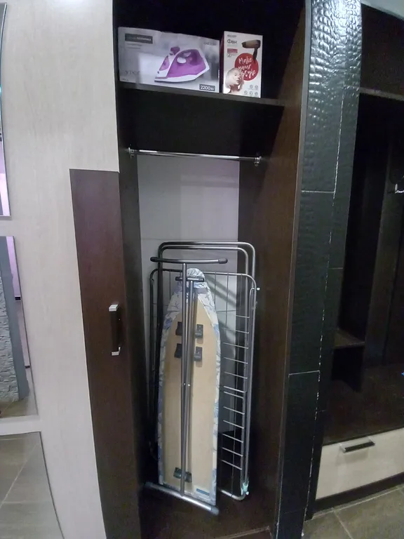 Бесконтактное заселение. Часть дома с отдельным входом и двором.