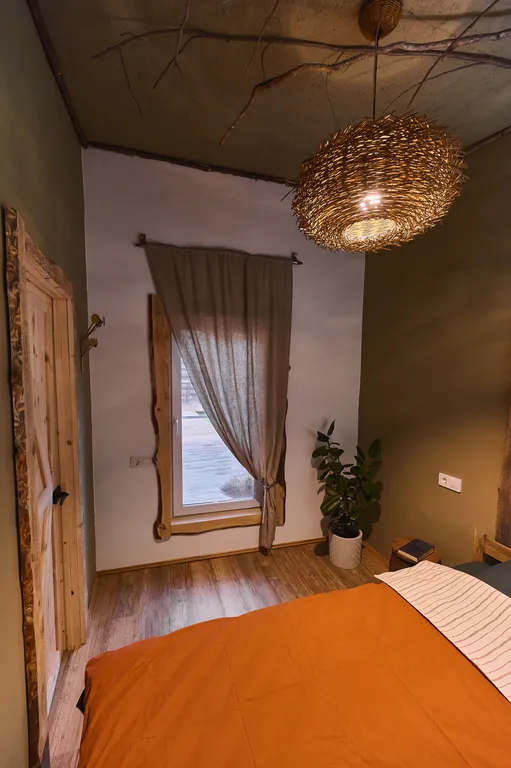 Уютный дом с баней и чаном в лесу