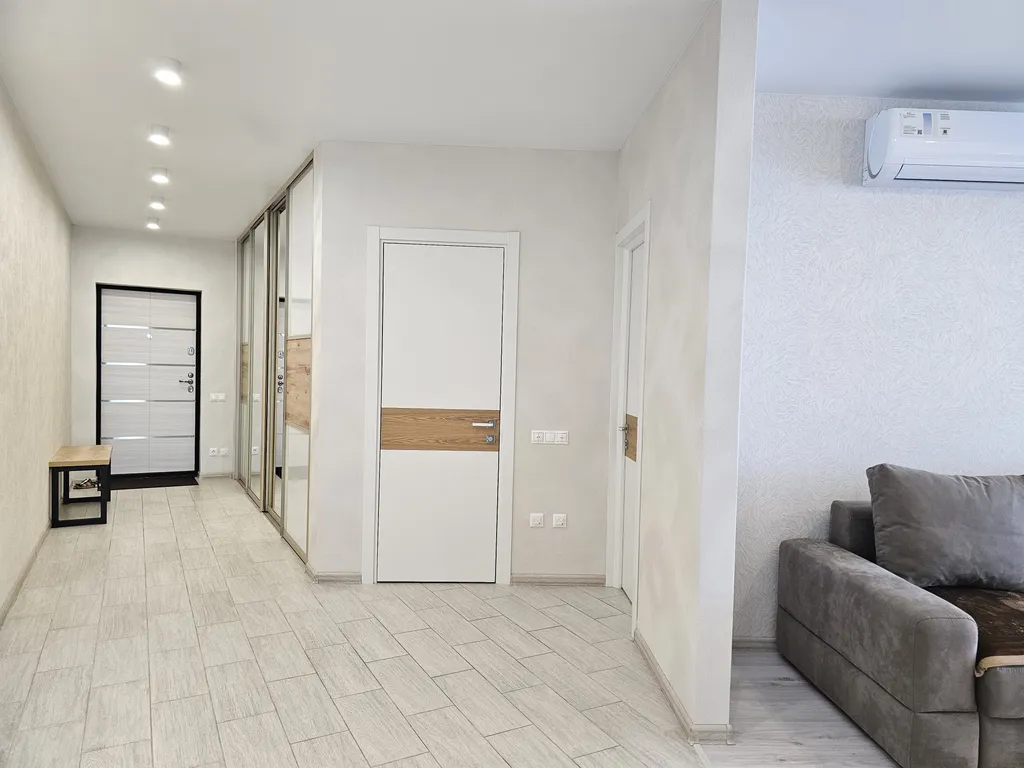 3х.ком.кв. 105 м.кв в ЦЕНТРЕ с видом на море и город, р-он ФУНИКУЛЁРА