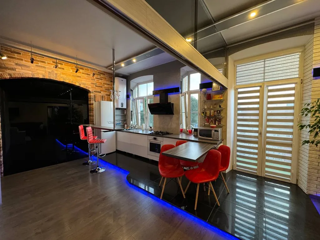 Апартаменты в самом центре города - ул. Советская 15а