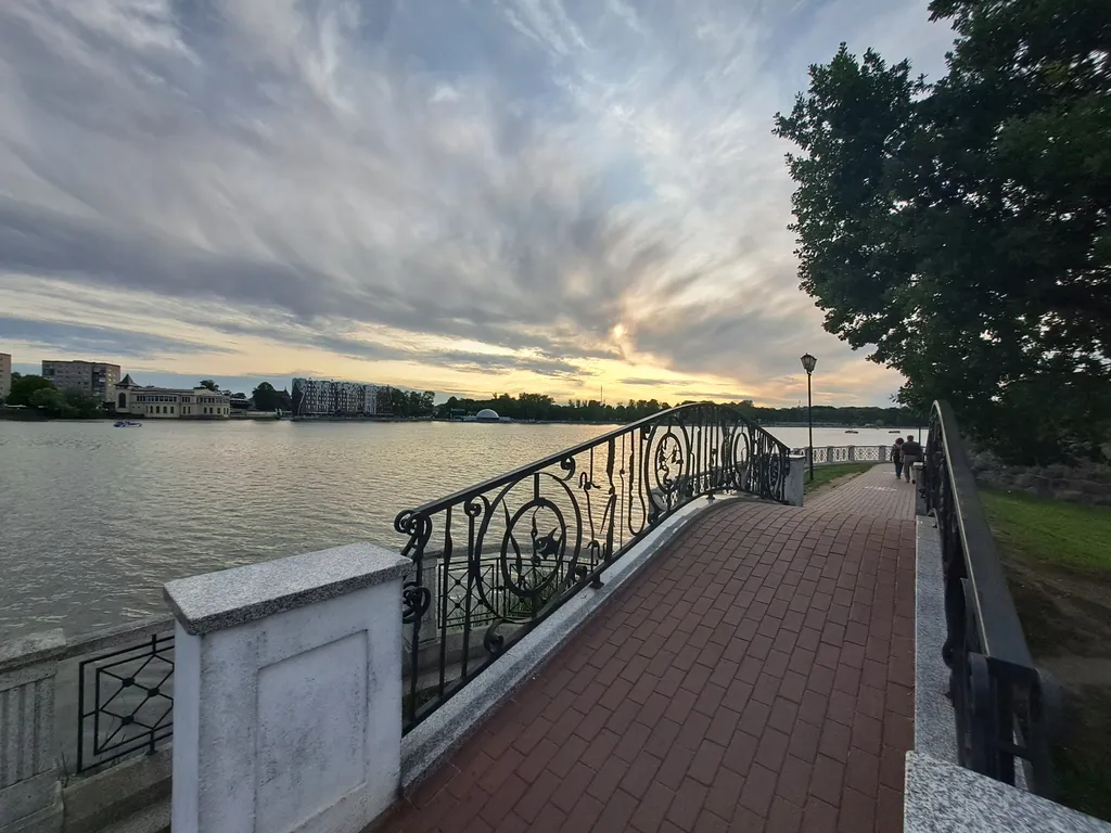 Квартира Квартира Просторный апартамент в новом доме у Верхнего Озера, Музея Янтаря — Калининград