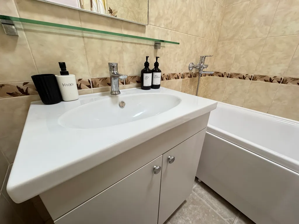 Просторная квартира с балконом