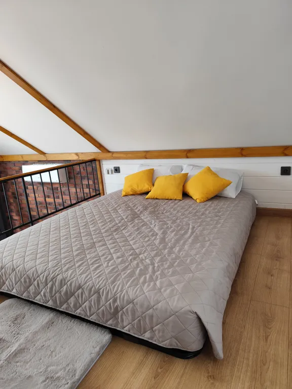 Апартамент на горе с видом на море и сад