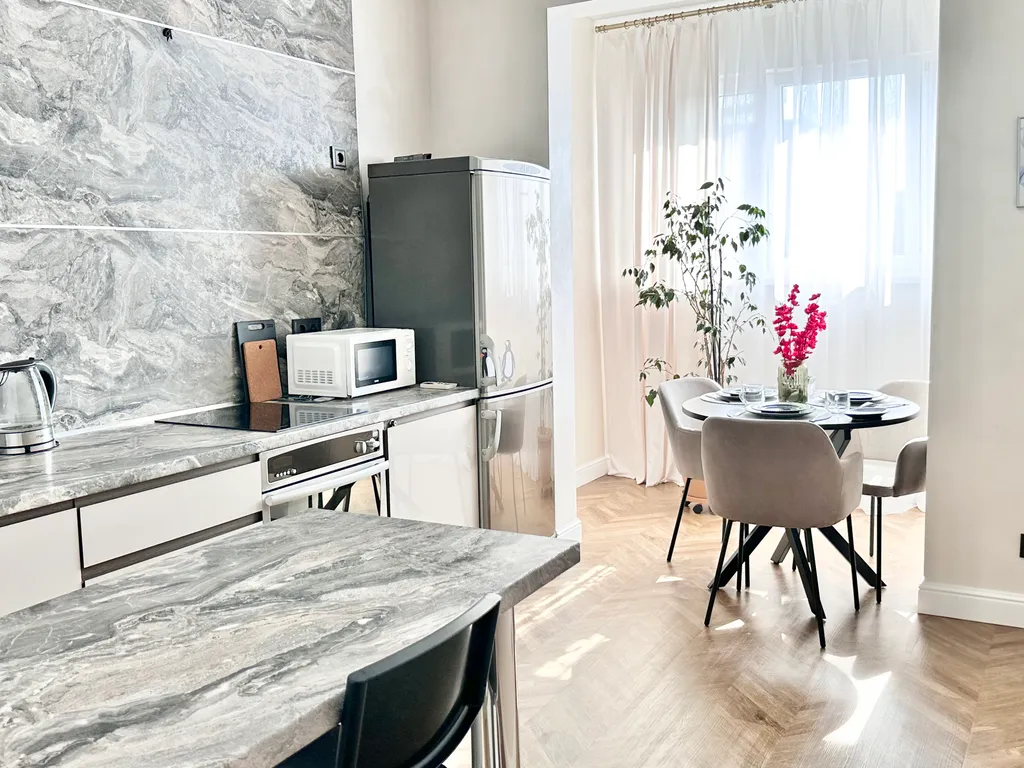 Шикарные апартаменты с прекрасным видом на реку Кубань