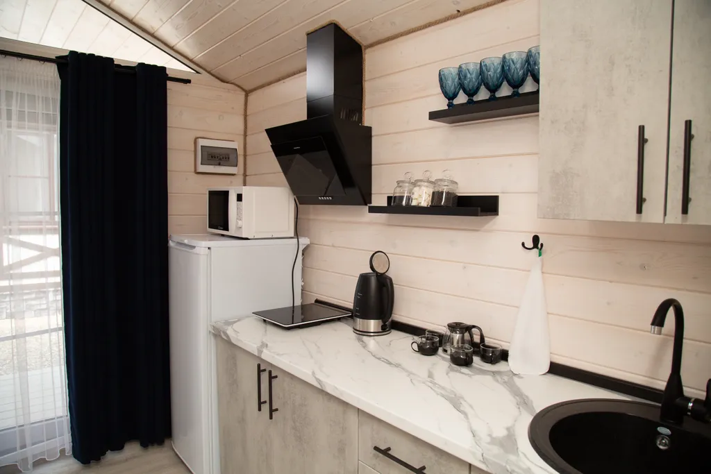 Коттедж Уютный домик на первой линии Азовского моря — Кучугуры