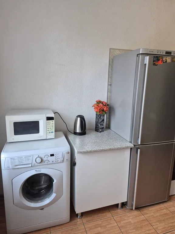 Большая трёхкомнатная квартира рядом с тц ультра