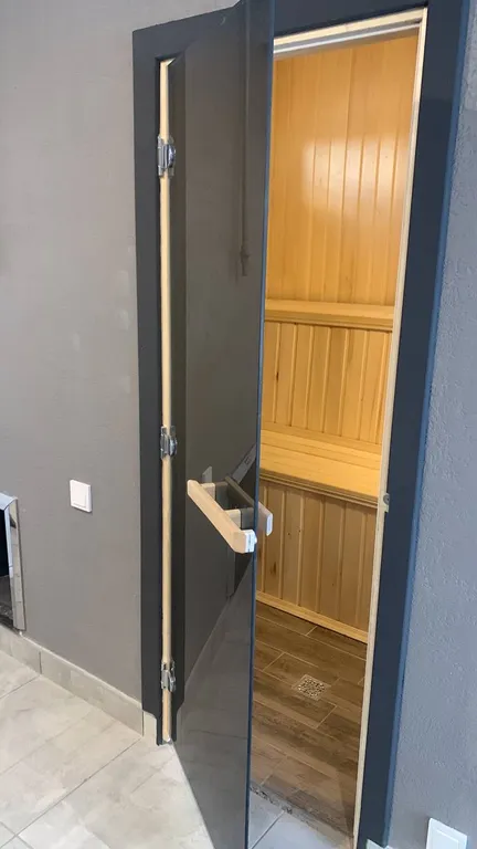 Уютный дом с крытым бассейном