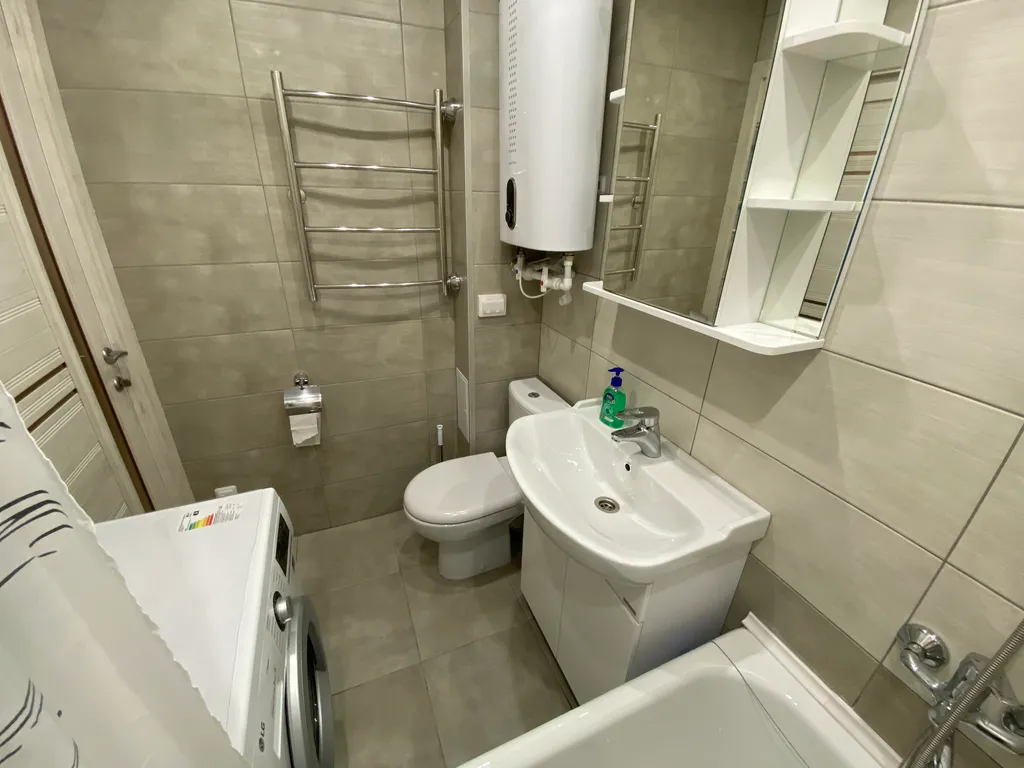 Уютная квартира в Ленинском районе, остановка Садовая