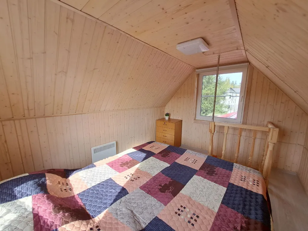 Коттедж Уютный загородный дом с большой гостиной — Стеклянный