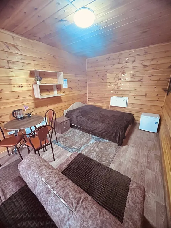 Квартира Уютный номер с двухместной кроватью и кресло-кроватью №3 — аренда посуточно в Хужир (Ольхон)