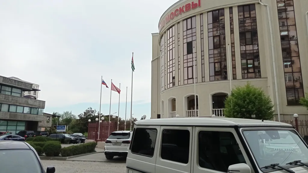 Квартира 2-комнатная Квартира — Сухум