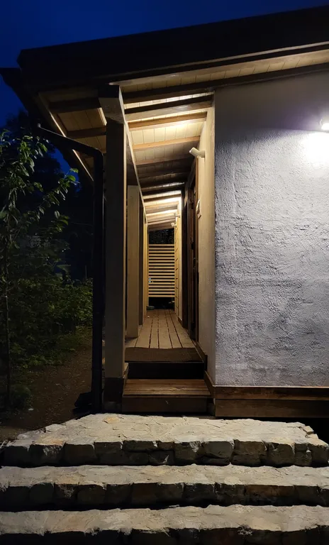 Дом-студия в стиле шале в центре