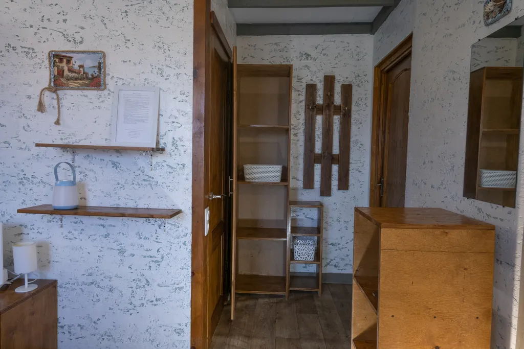 Трёхместный номер с 3 односпальными кроватями