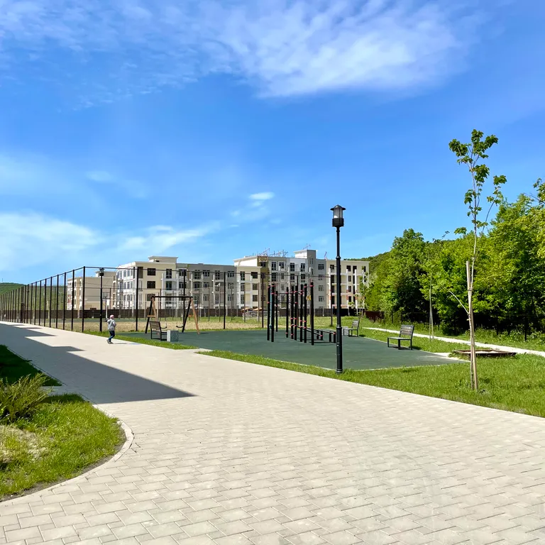 Уютная квартира расположения у живописного пригорья