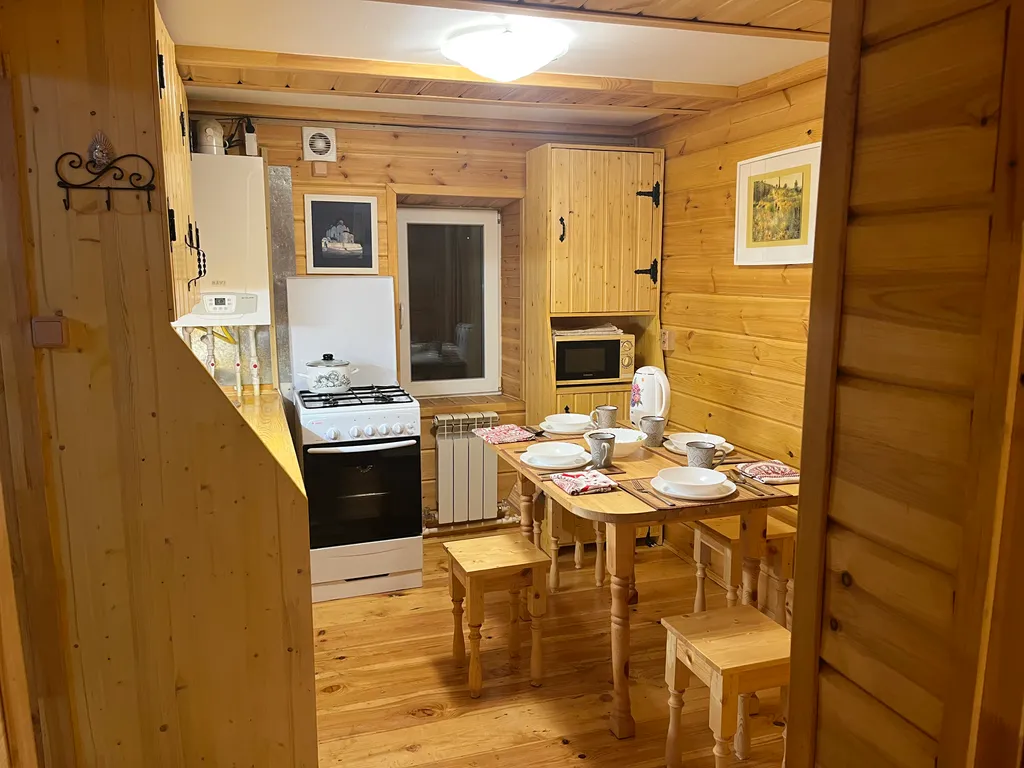 Домик у плотины