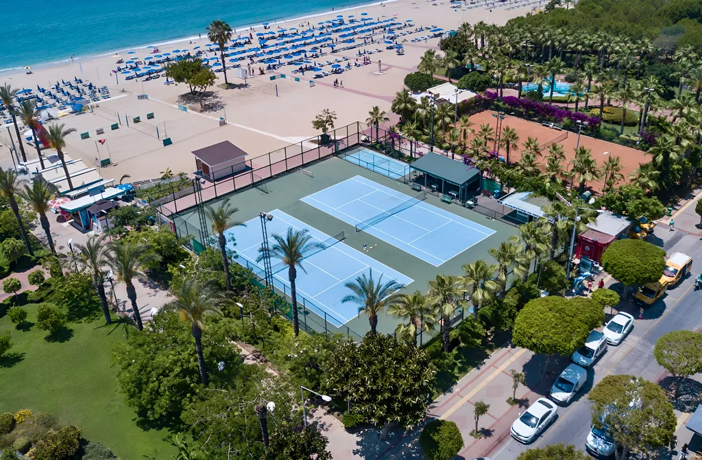 Уютная квартира с видом на горы, пляж Клеопатра