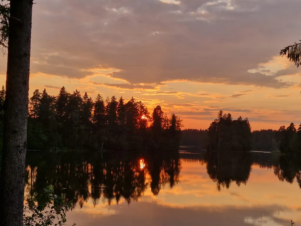 Коттедж Эко-дом у озера: отдых вдали от суеты — Лебяжье