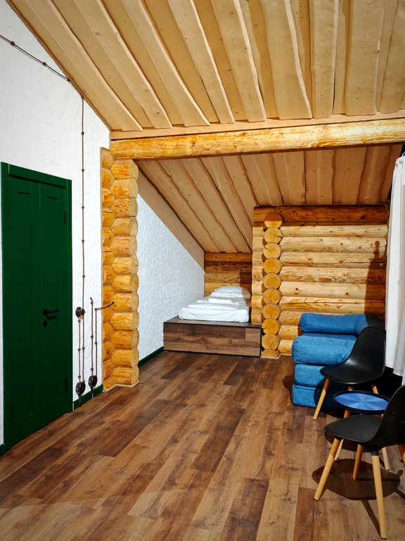 Лесной дом с тёплым бассейном, джакузи, сауной и сибирским чаном