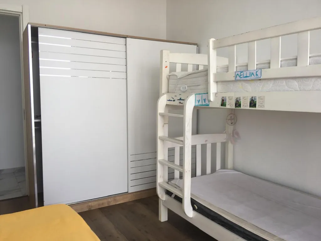 Великолепная квартира на берегу моря