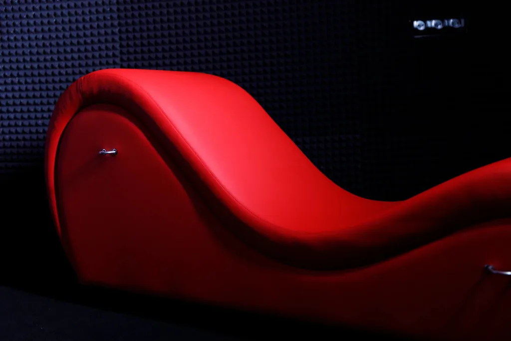 Красная комната