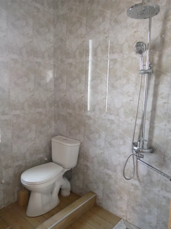 Дом рядом городской пляж, аква парк, горячий источник лечебный