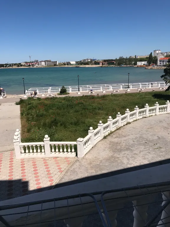 Квартира 3-комнатная Квартира — Севастополь