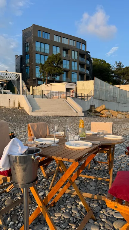 Апартаменты на первой береговой