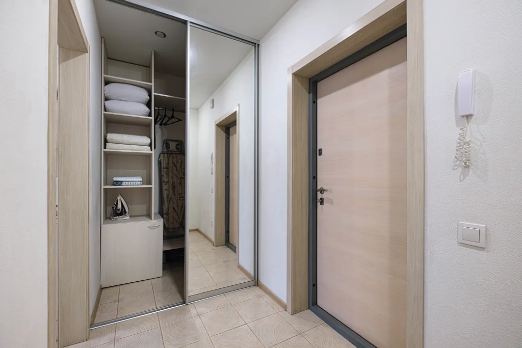 Квартира Квартира 2-х комнатная студия, жд вокзал, цирк — Новосибирск