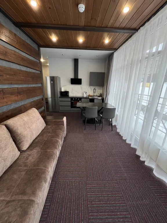 Апартаменты на горнолыжном курорте Солнечная Долина