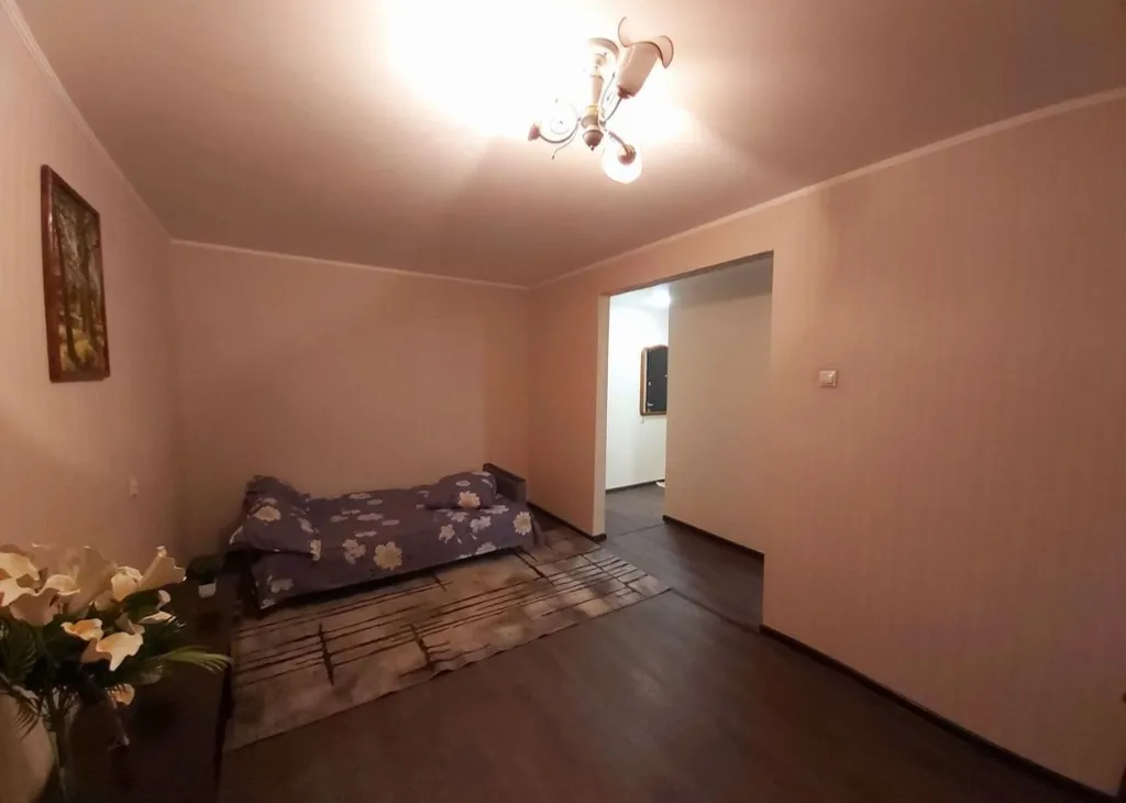 Уютная квартира напротив больницы Миротворцева и СГТУ