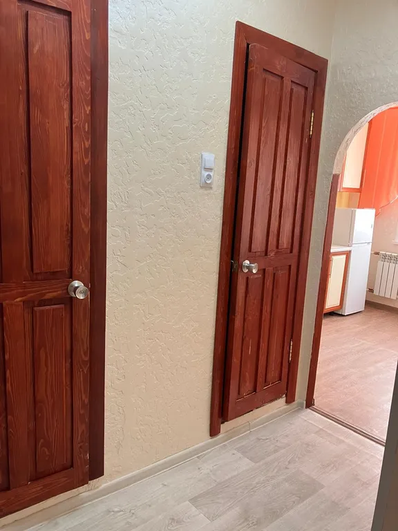 Благоустроенная квартира в тихом районе.