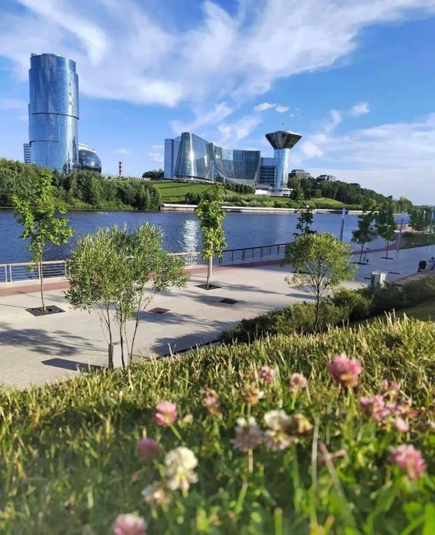 Погулять и поработать