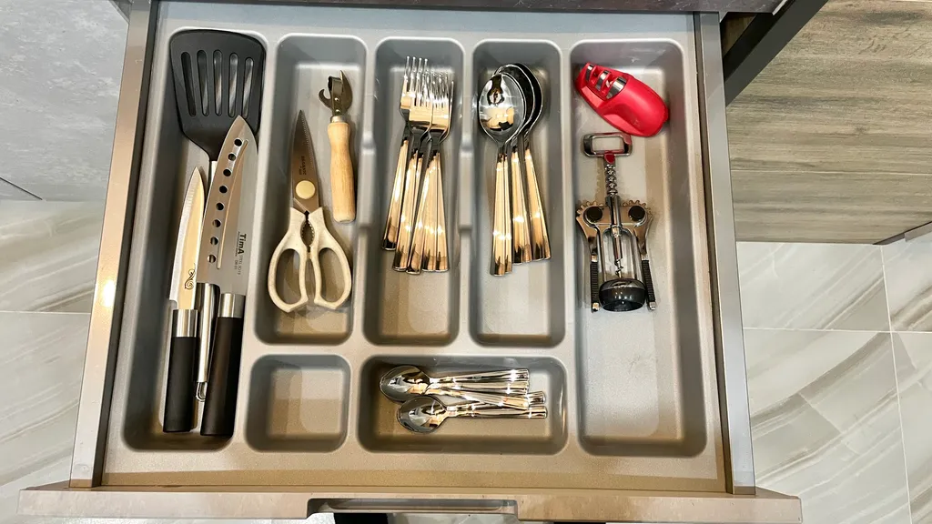 Современная квартира в центре города рядом с набережной