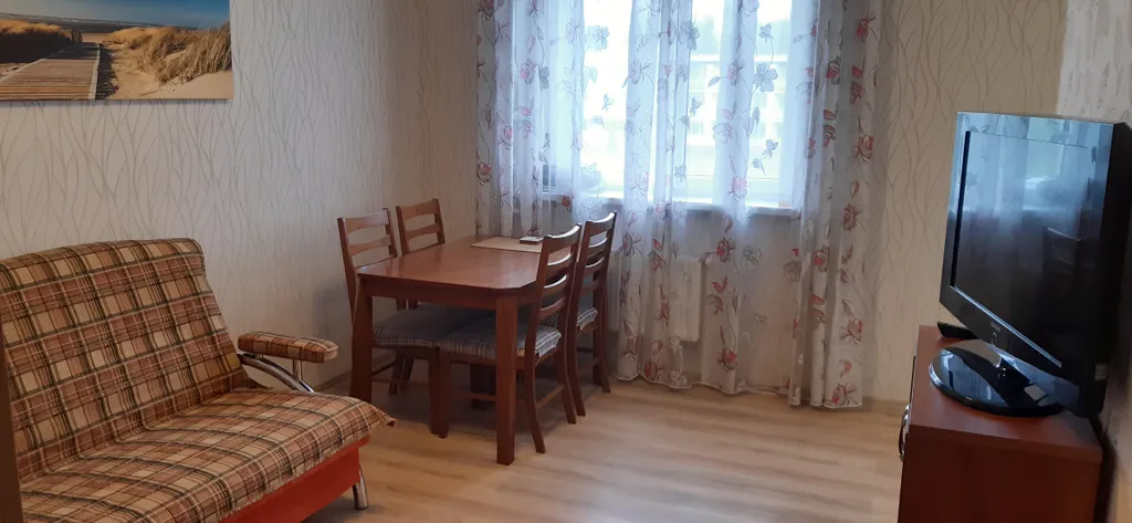 Квартира 2-комнатная Квартира — Зеленоградск