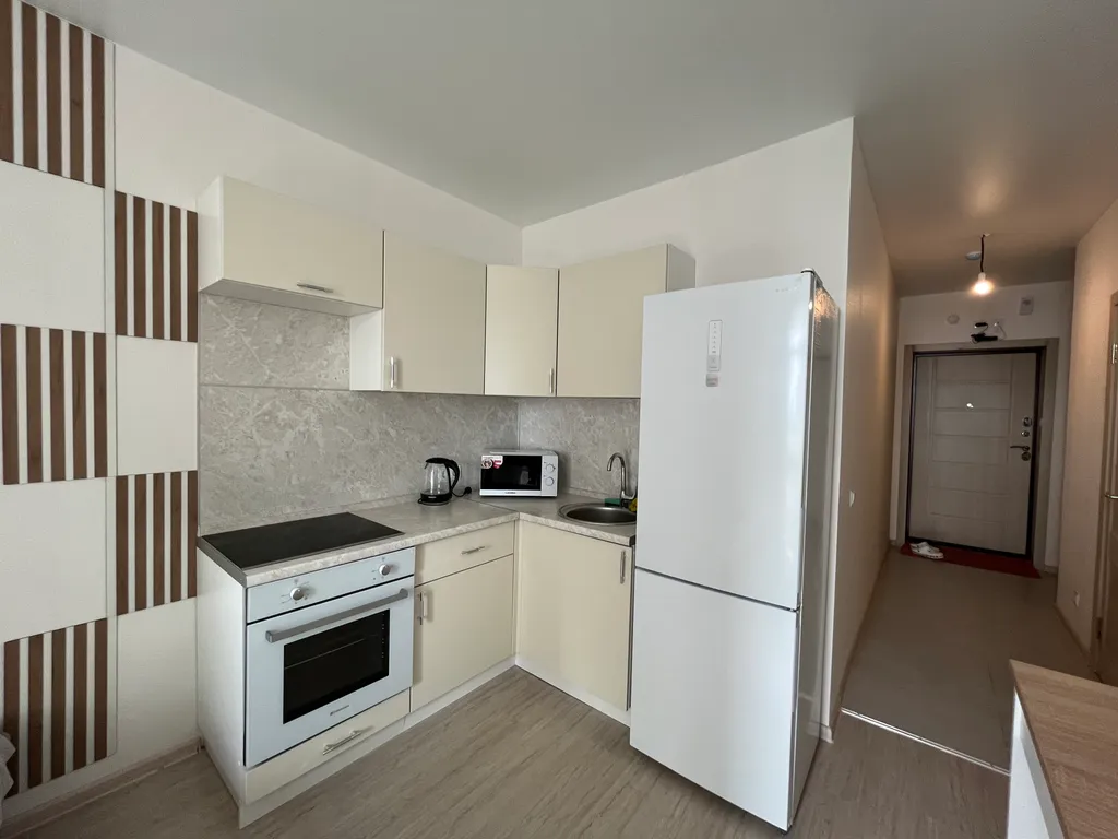 Уютная, новая квартира-студия в экологическом районе