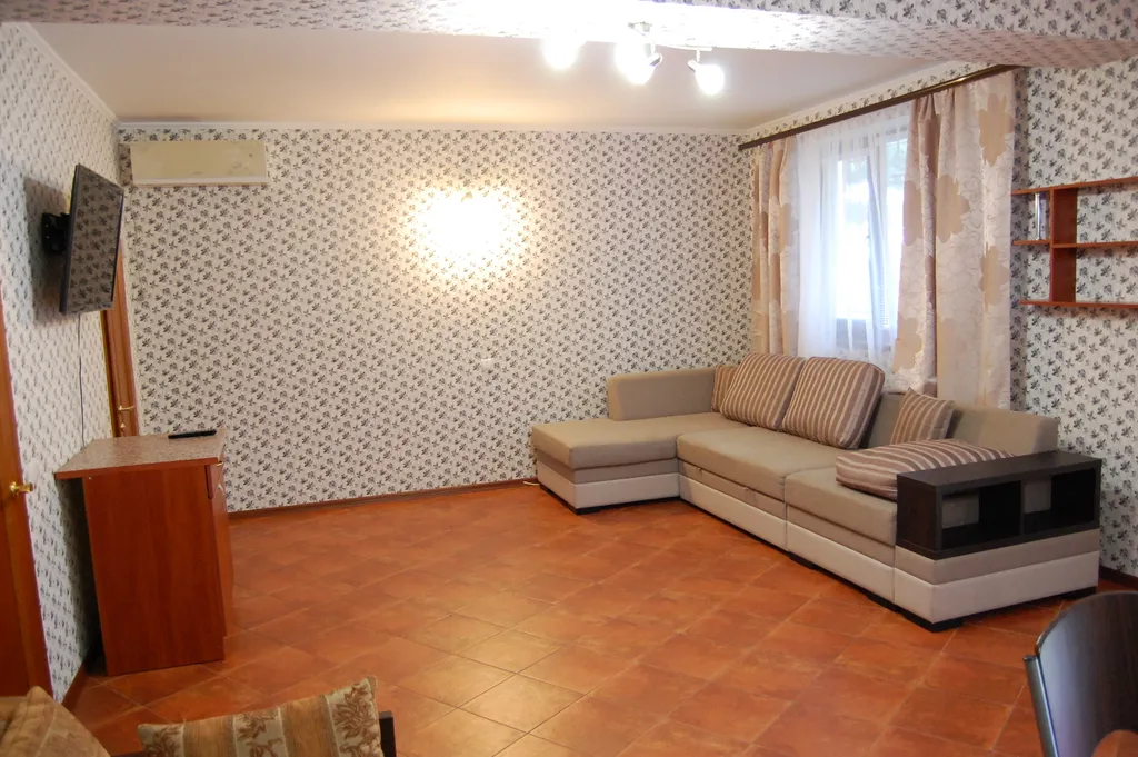 Кипарис Шале 1