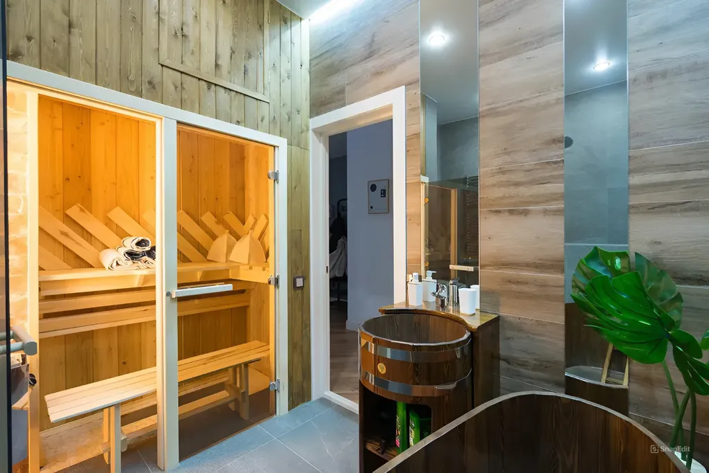 Просторные апартаменты oasis в центре города с сауной и красивым видом