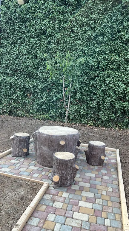 Дача на берегу моря с бассейном