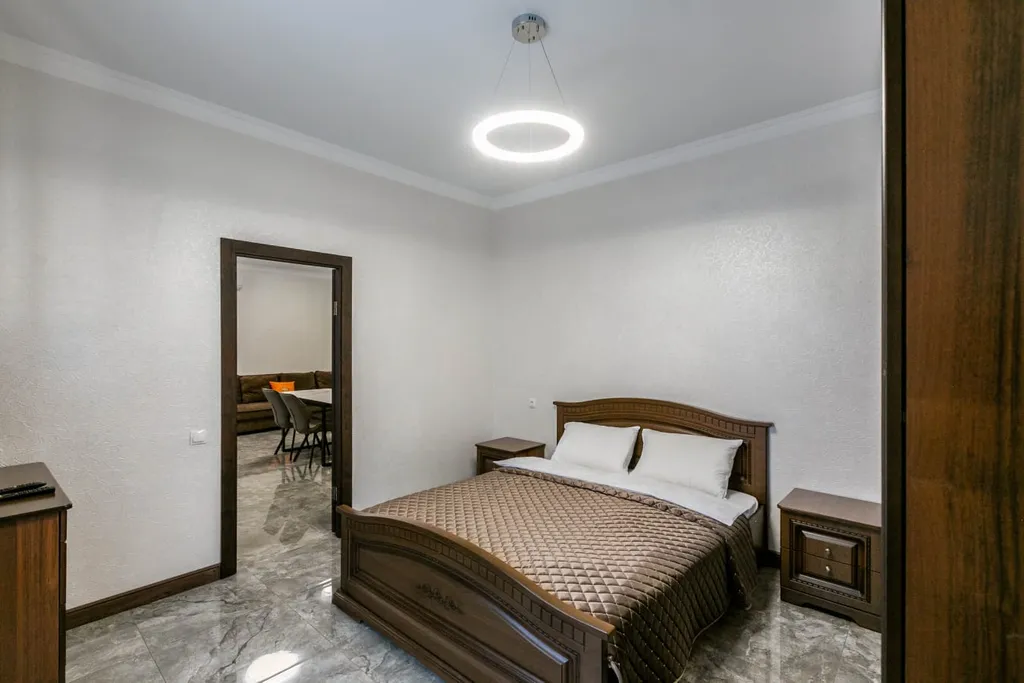 Дом в парке