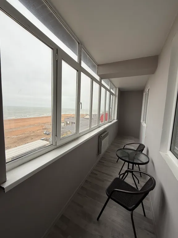 Просторная квартира на берегу моря