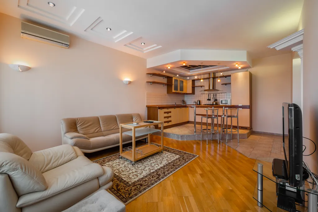 Апартаменты KliuchnikOFF  рядом площадь Куйбышева