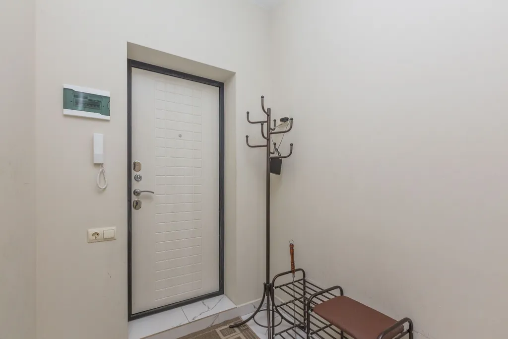 Современная красивая однушка в центре города