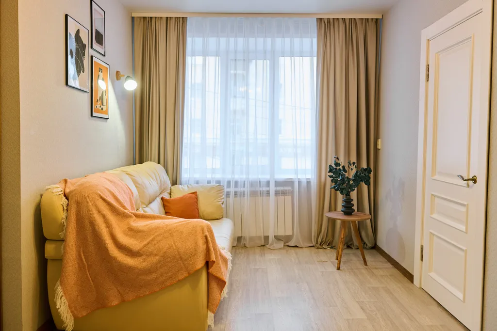 Для большой компании просторно удобно в центре