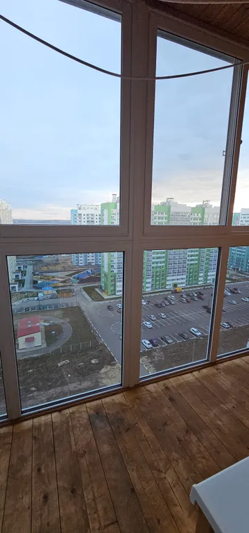 Современные трехкомнатные апартаменты на 14 этаже