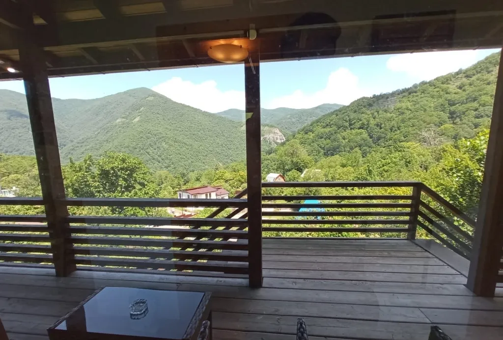 Коттедж Дом с видом на горы — Сочи