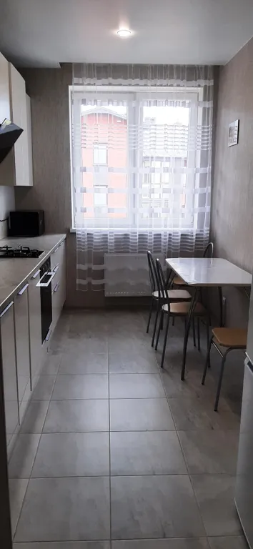 Отдых на берегу Балтийского моря на пляже с синим флагом