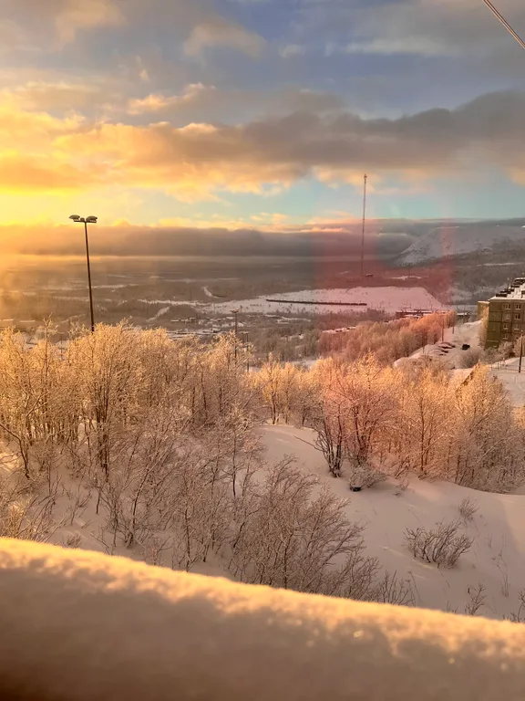 Уютная квартира с красивым видом из окна